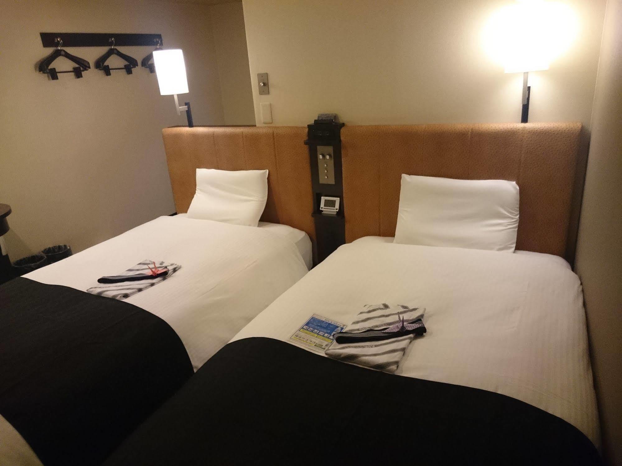 Apa Hotel Hiroshima Ekimae Экстерьер фото